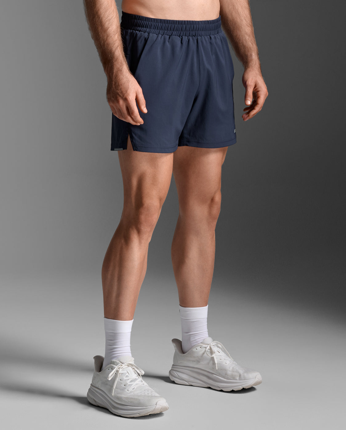 2xu-aero-5-laufshorts-midnight-ohne-innenslip-mit-taschen image 2