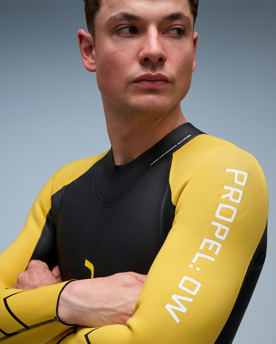 2xu-propel-open-water-wetsuit-herren-black-ambition image 8