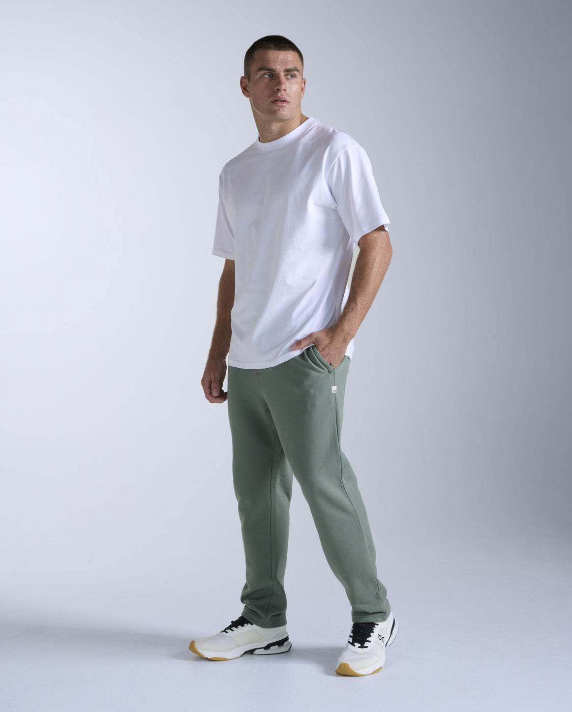 2xu-ez-straight-leg-organic-cotton-trackpants-herren-fern-bio image 5