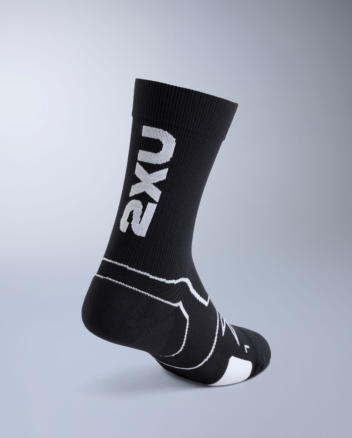 2xu-vectr-cushion-crew-laufsocken-schwarz-wei image 2