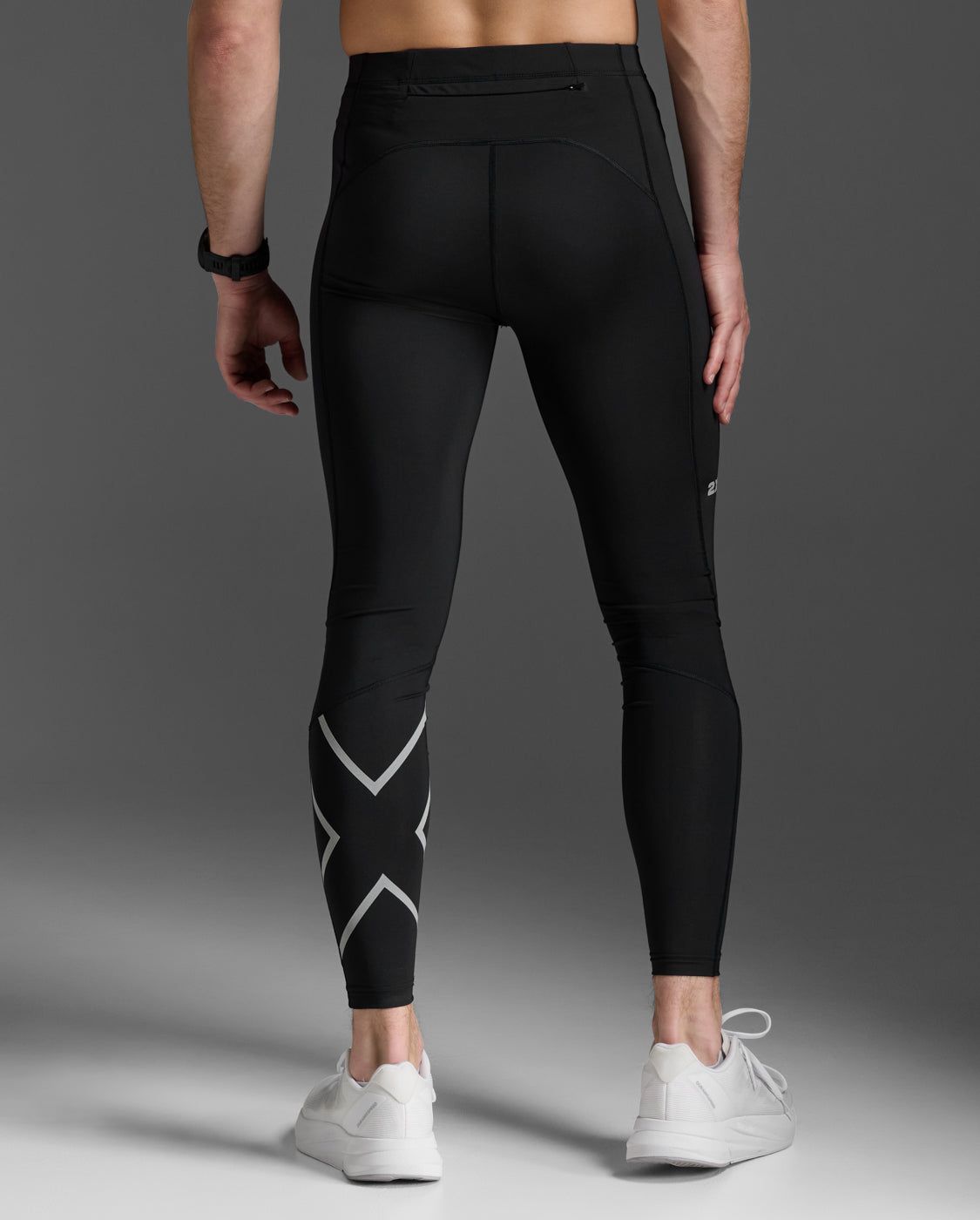 2xu-aero-compression-tights-black-silver-herren-k-hl image 2