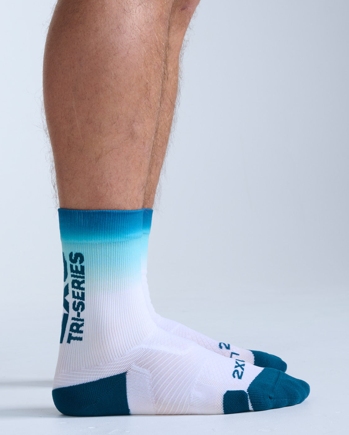 2xu-vectr-light-cushion-crew-socken-jelly-mint image 2
