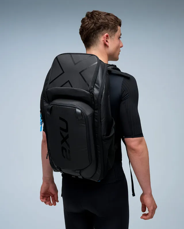 2xu-swim-race-transition-backpack-black-aloha-34l image 1