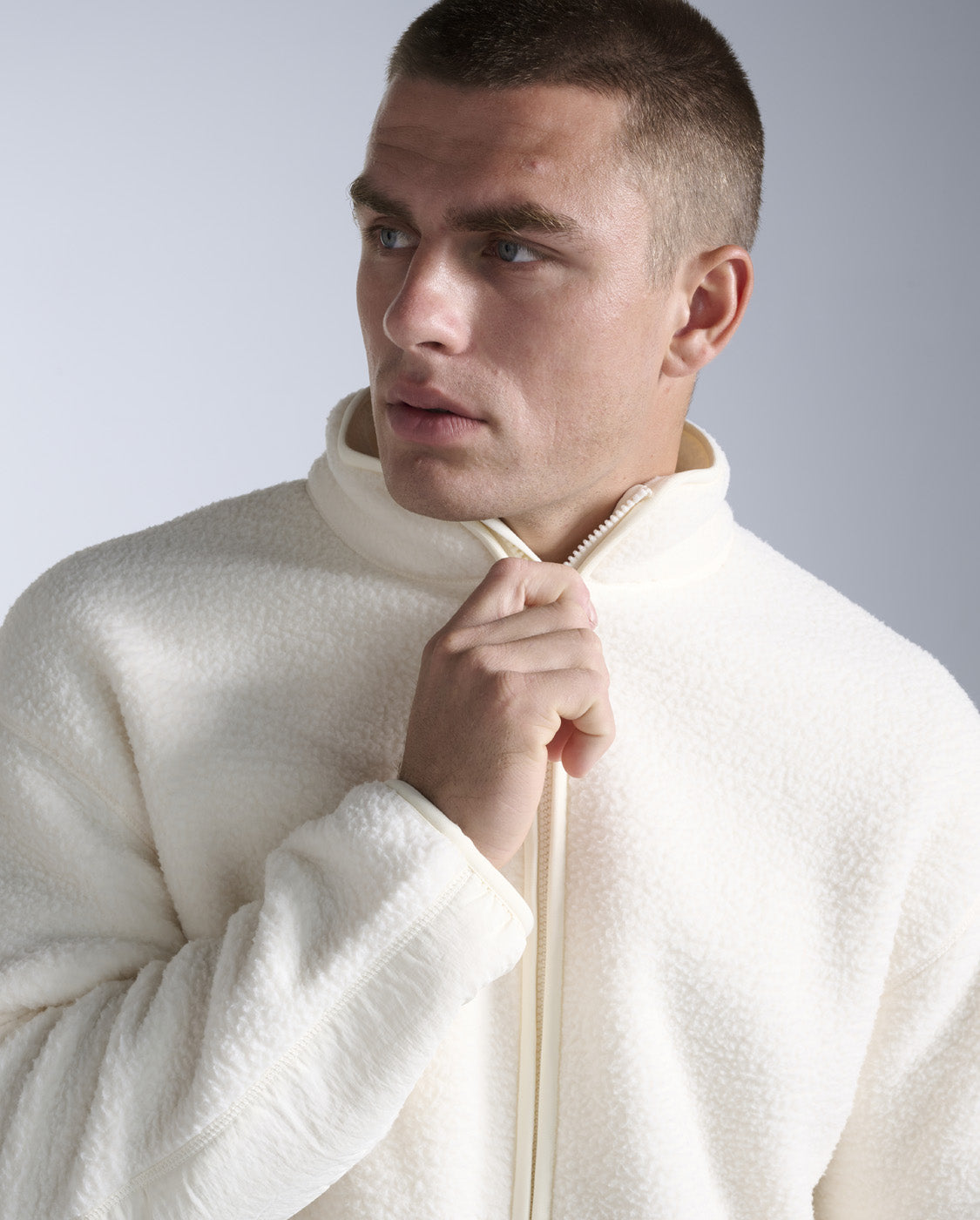 2xu-ignition-sherpa-zip-fleecejacke-chalk-herren-oversized image 5