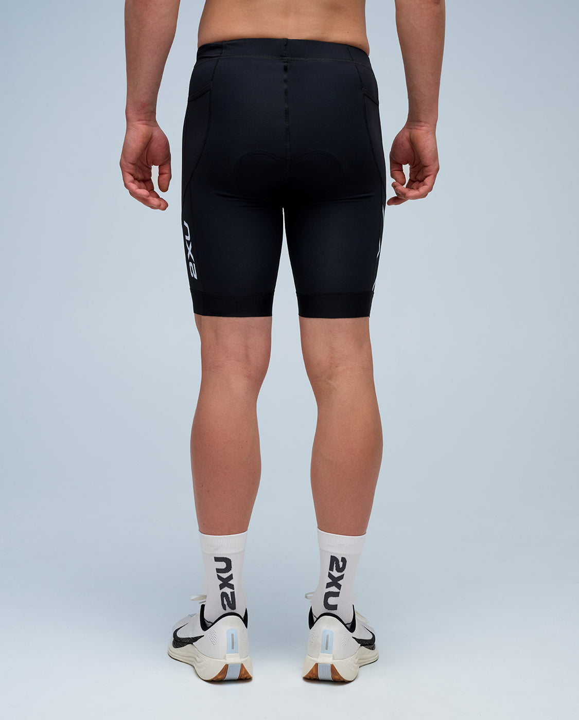 2xu-core-tri-8-inch-shorts-schwarz-wei-m image 3