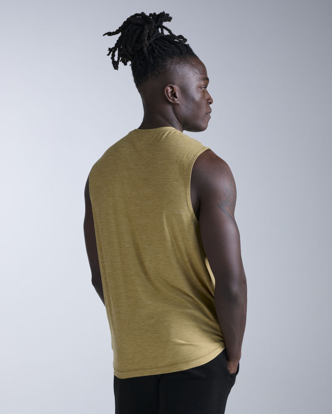 2xu-signature-tank-tanktop-herren-khaki-khaki image 3