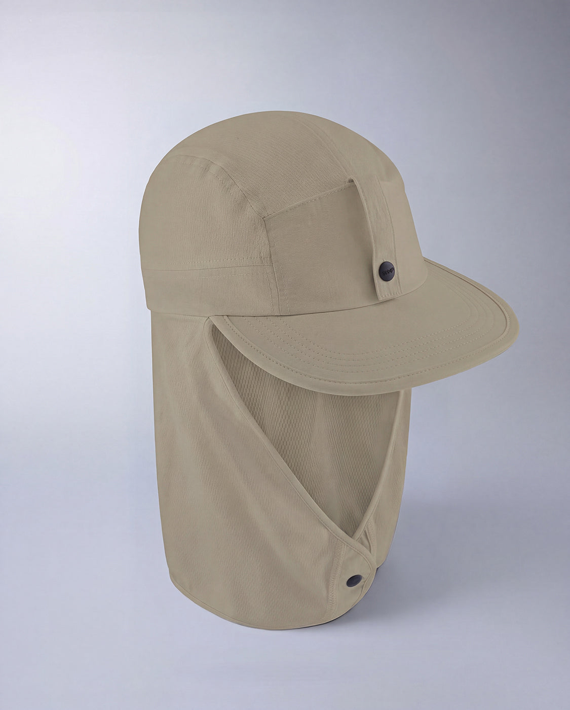 2xu-aero-trail-legionnaire-cap-laufm-tze-pebble image 1