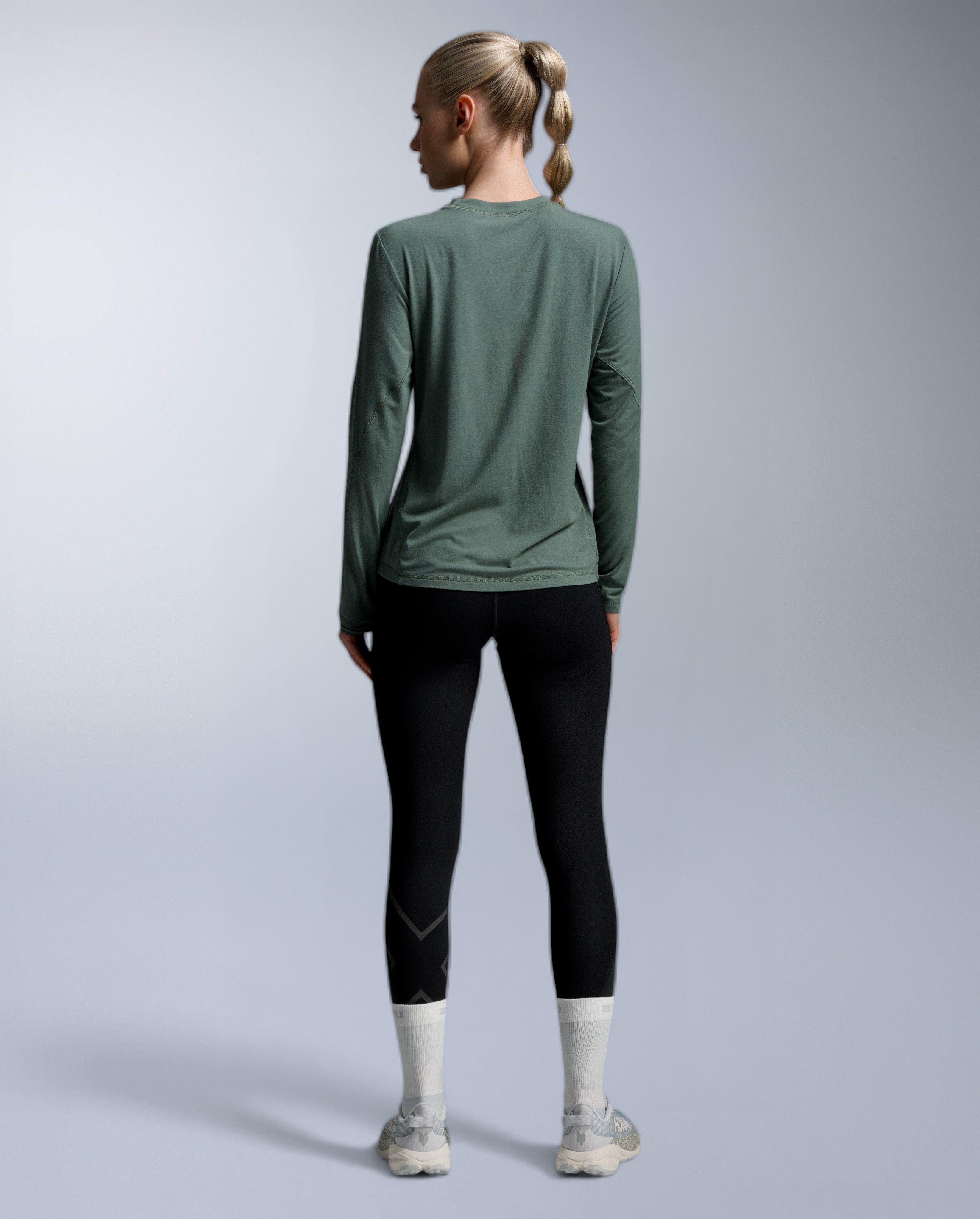 2xu-ignition-wool-long-sleeve-wollshirt-olive-damen image 4