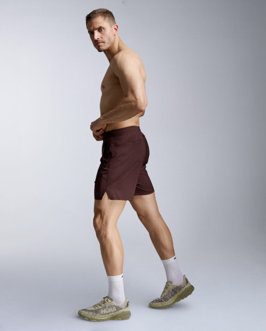 2xu-aero-7-inch-shorts-laufshorts-bark-herren image 5