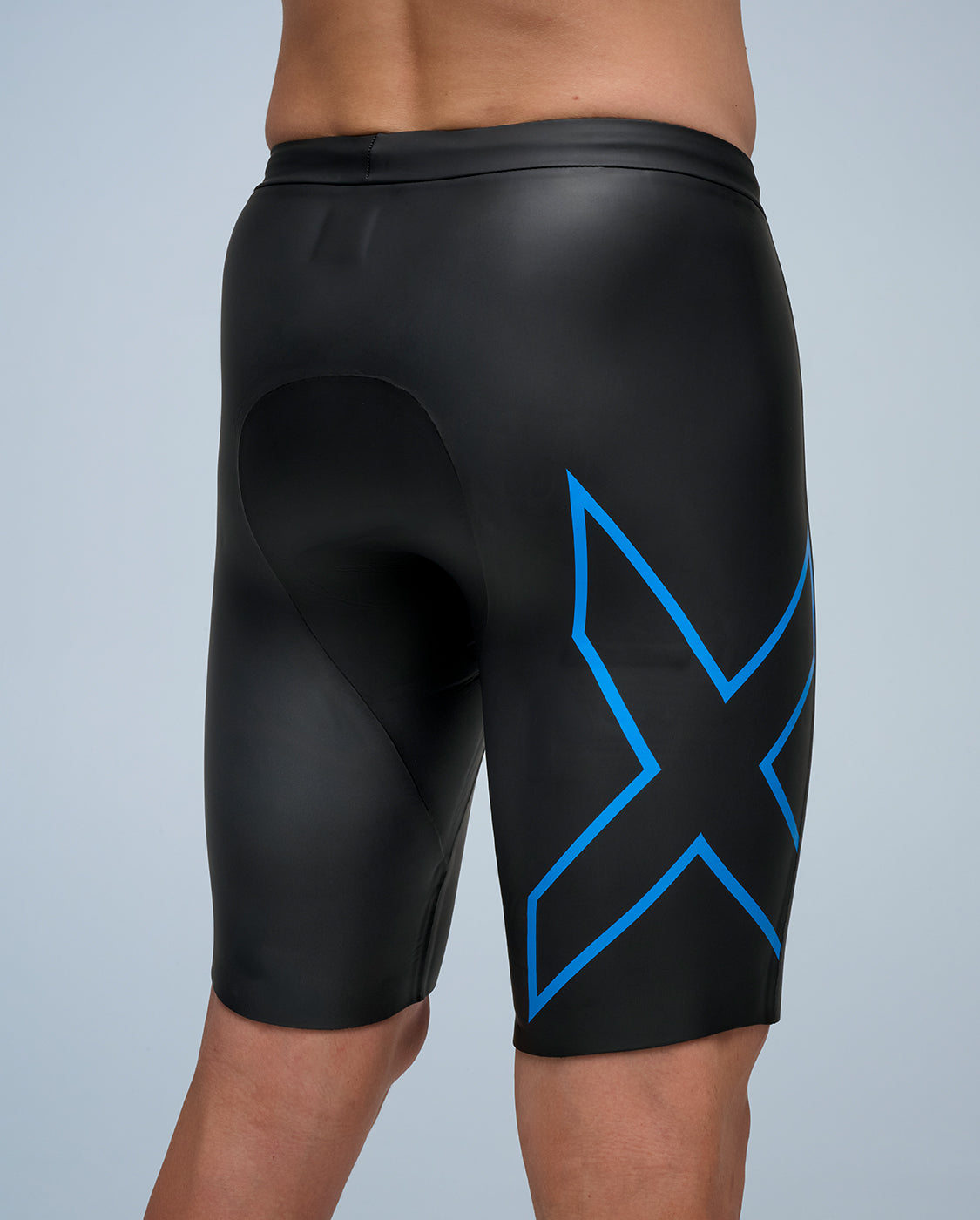 2xu-propel-buoyancy-short-neoprenshorts-schwarz-aloha-auftrieb image 5